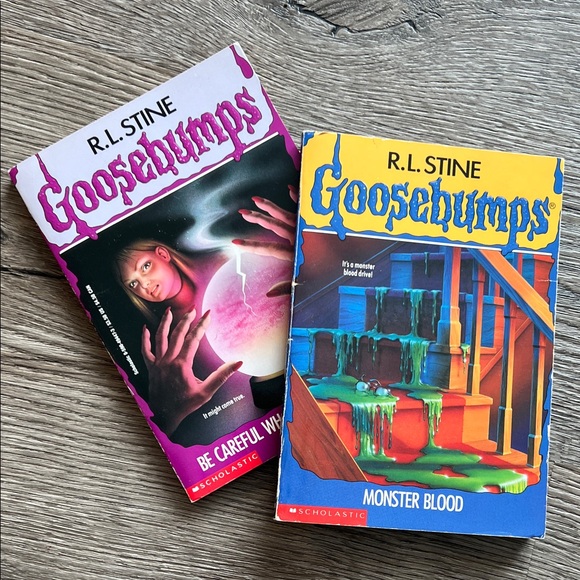 Scholastic Other - VINTAGE lot of 2 GOOSEBUMPS books by R.L. Stine Apple Paperback book 1990’s